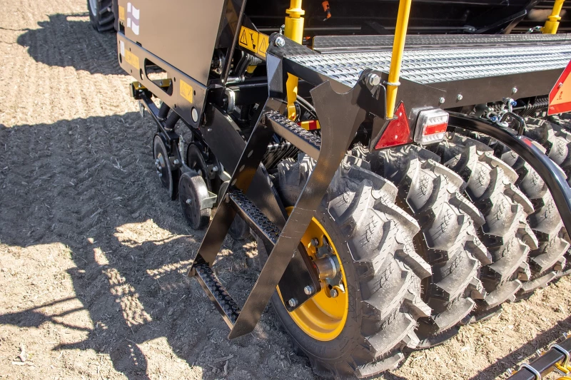 Mechanical seeder Multiva Cerex